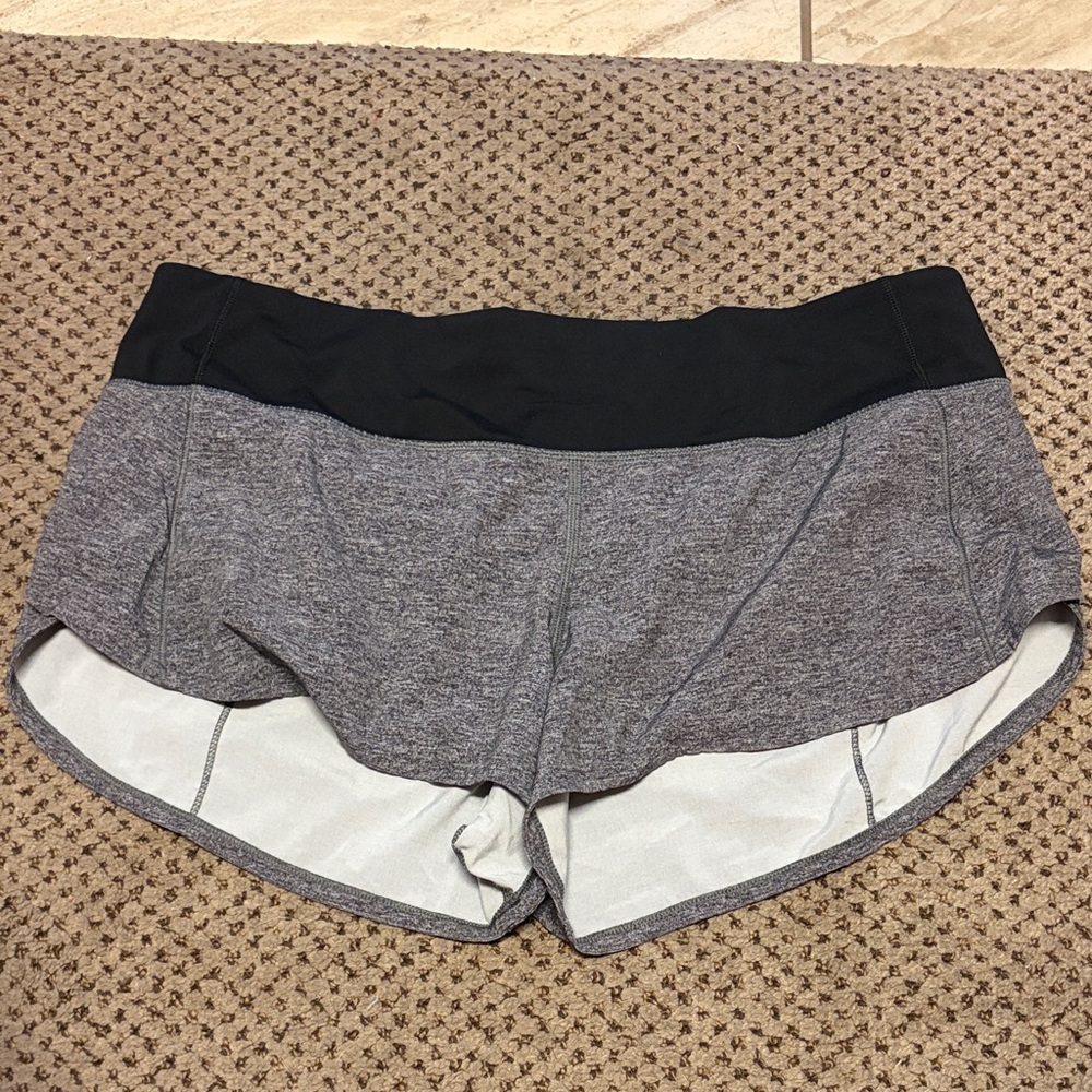 Lululemon Women's Black and Gray Shorts. Size 8